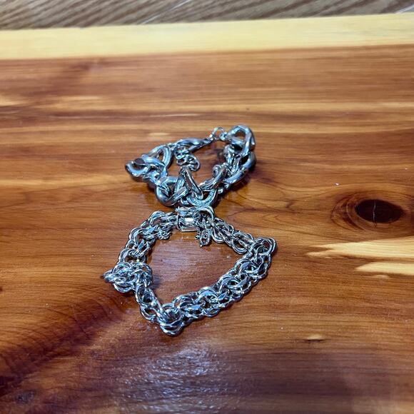 Bracelet Lot 11 Pieces Silver Black Gold Tone Stacking Shimmer Bangles Filigree - Picture 3 of 13